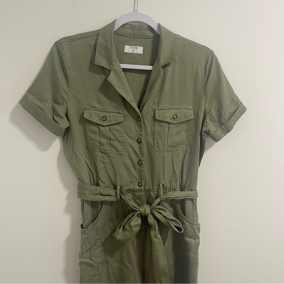 UNTUCKit TENCEL Utility Tilly Jumpsuit Olive Green Size XS - Picture 4 of 10